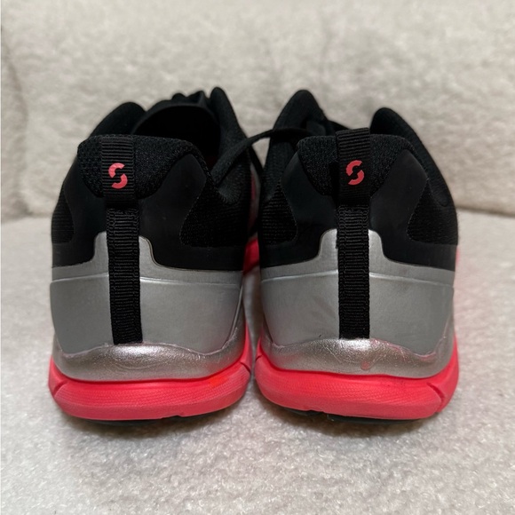 Strong by Zumba Dancing Shoes Sneakers Size 7.5 - Picture 4 of 6